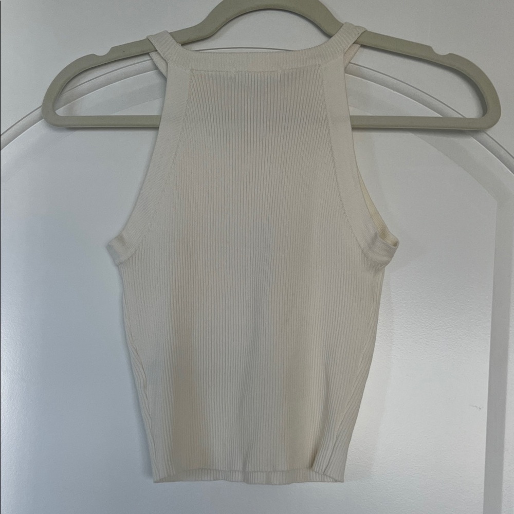 Elegant White Ribbed Sleeveless Top with Embellished Neckline size XS - Picture 3 of 6